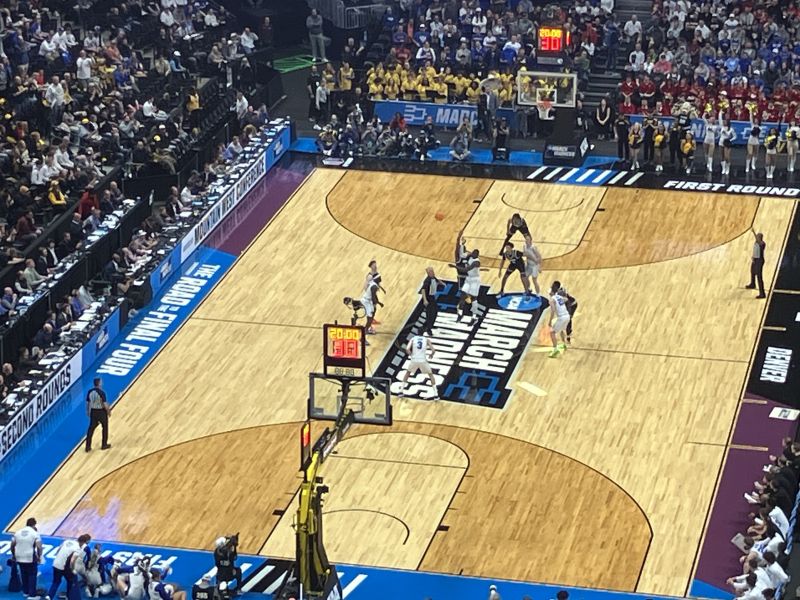 File:Ball Arena 1467.jpg