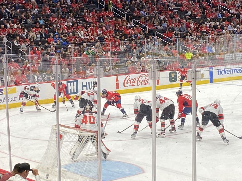 File:Capital One Arena 798.jpg