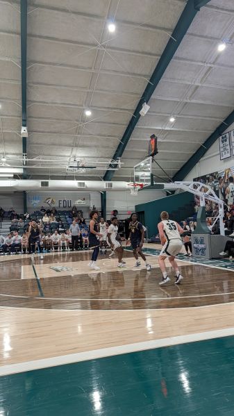 File:Mercyhurst Athletic Center 1483.jpg