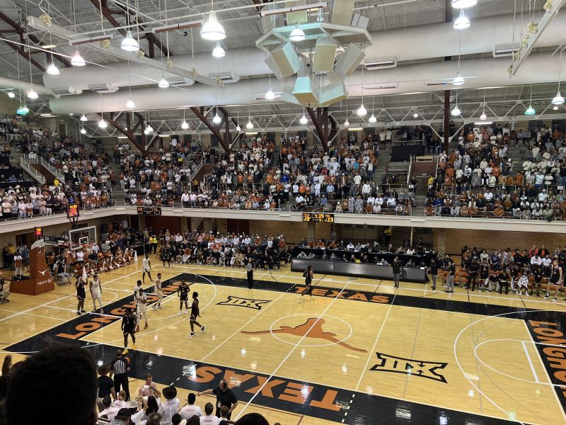 File:Gregory Gym 533.jpeg