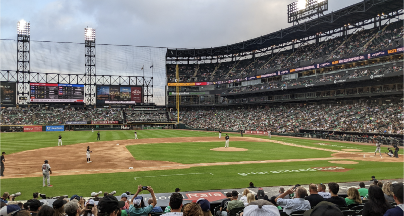 File:Guaranteed Rate Field 593.png