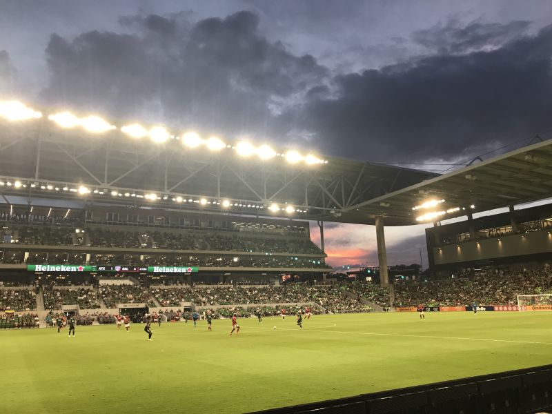 File:Q2 Stadium 538.jpg