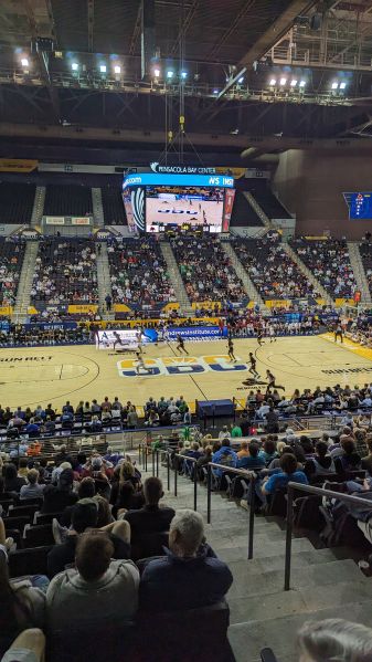 File:Pensacola Bay Center 1057.jpg