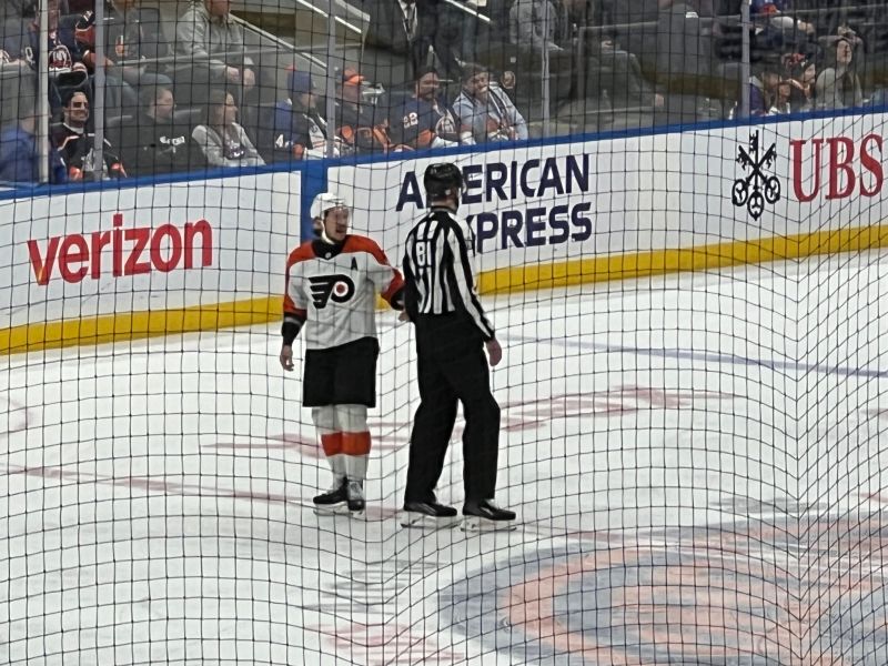 File:UBS Arena 1252.jpg