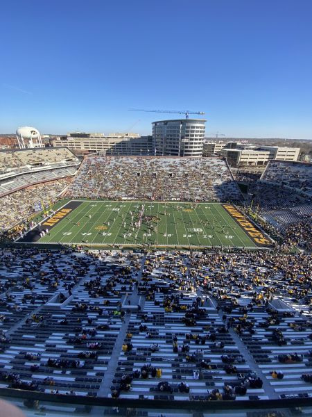 File:Kinnick Stadium 981.jpg