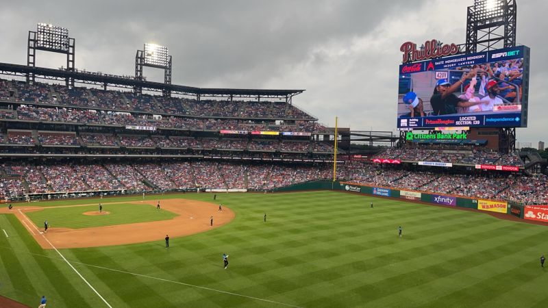 File:Citizens Bank Park 1355.jpg