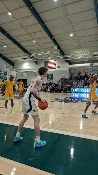 File:Mercyhurst Athletic Center 1491.jpg