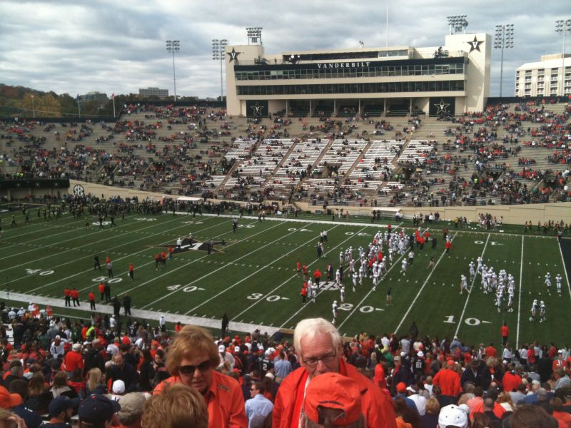 File:FirstBank Stadium 587.jpg