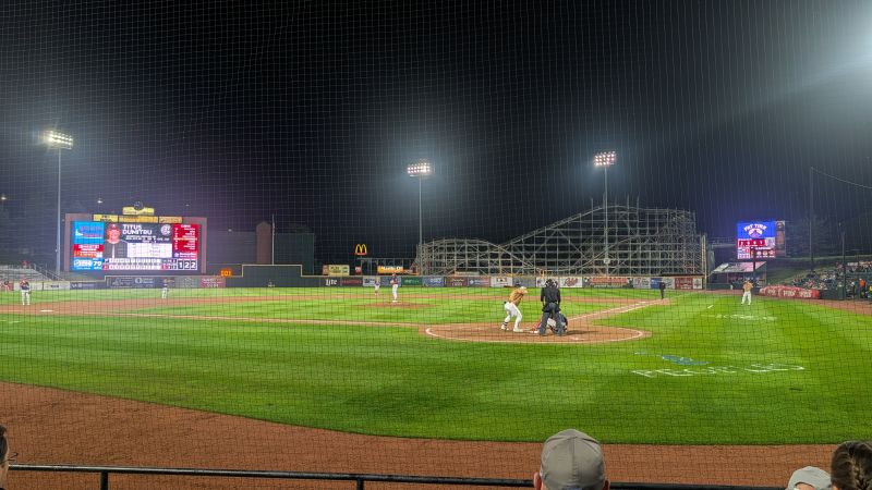 File:Peoples Natural Gas Field 1661.jpg