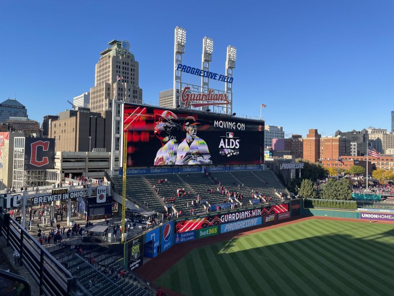 File:Progressive Field 656.jpg