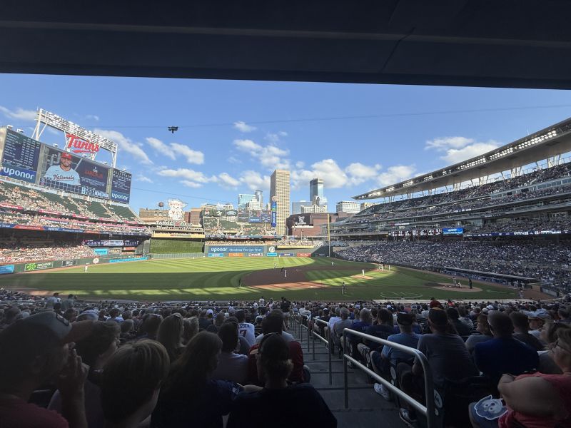 File:Target Field 1426.jpeg