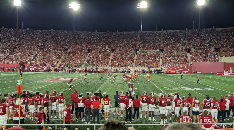 File:Memorial Stadium (Bloomington) 592.png
