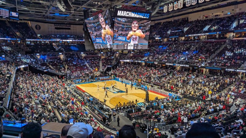File:Rocket Arena 1389.jpg