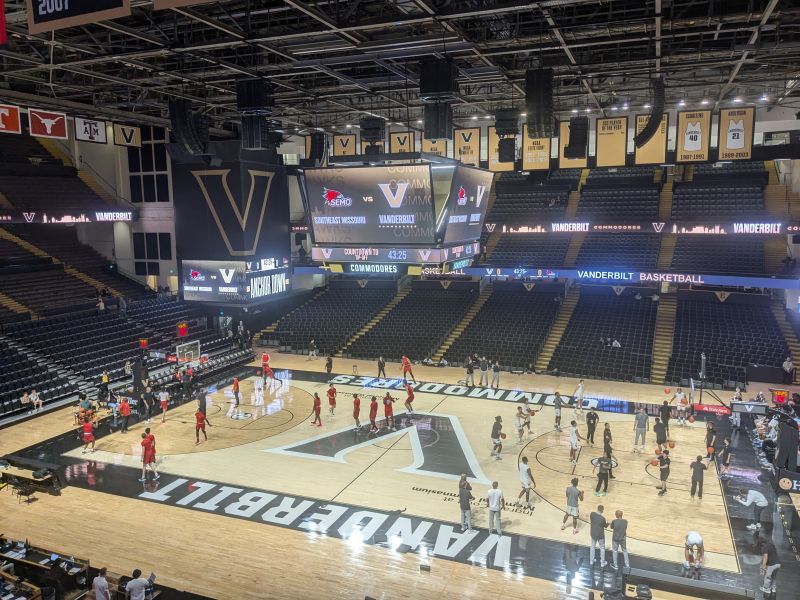 File:Memorial Gymnasium 1193.jpg