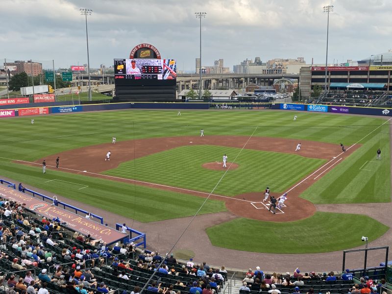 File:Sahlen Field 86.jpeg