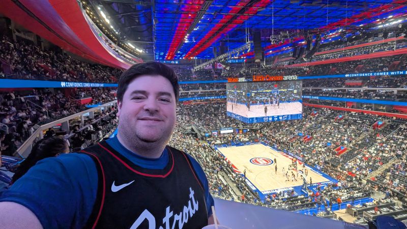 File:Little Caesars Arena 1603.jpg