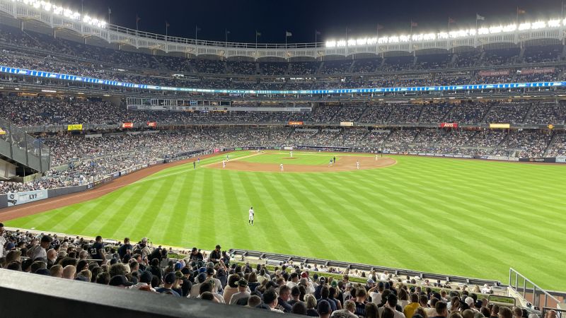 File:Yankee Stadium 390.jpeg