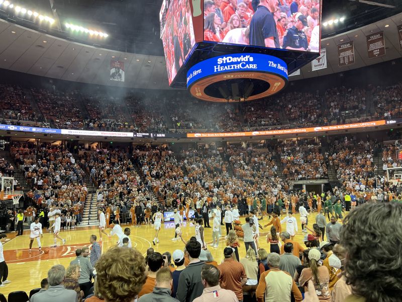 File:Frank Erwin Center 522.jpeg