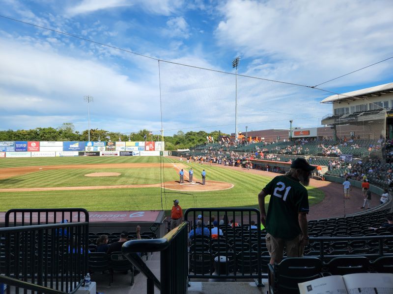 File:Fairfield Properties Ballpark 511.jpg