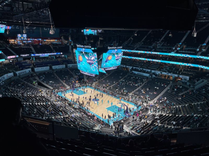 File:Spectrum Center 952.jpeg