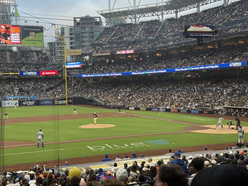 File:PETCO Park 1656.jpeg